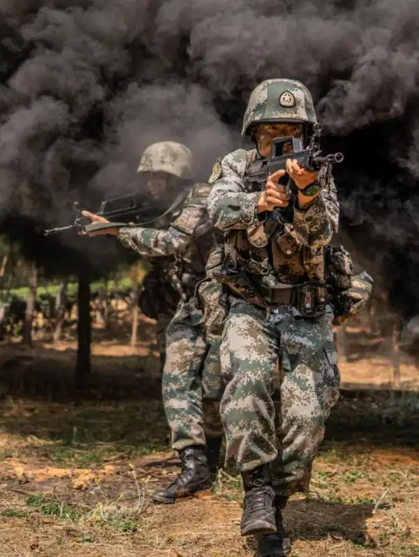 张翔 何万平 肖凯 滕召森 吴佳翔来源:解放军报