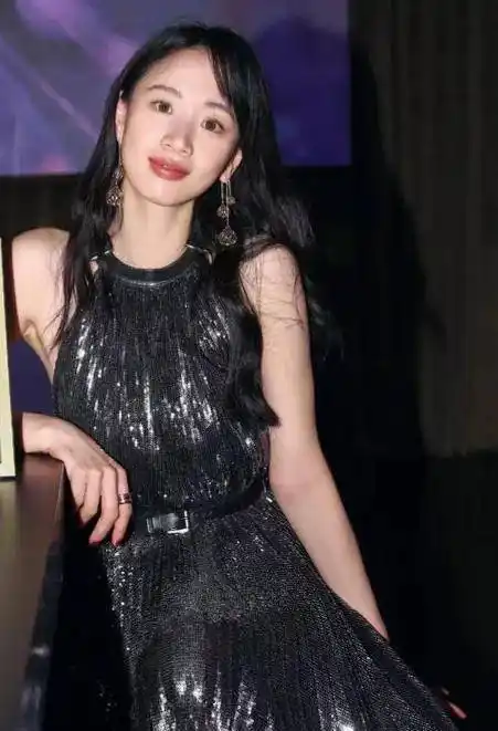 李梦,自己被自己耽误的女演员_生活_原因_因为