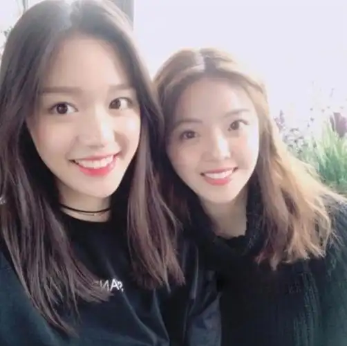 可爱又善良她新男友是瞎了吗