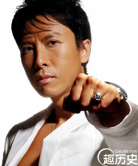 甄子丹早年青涩照片大公开18