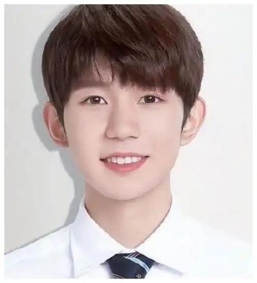 证件照|山竹|邓伦_新浪新闻