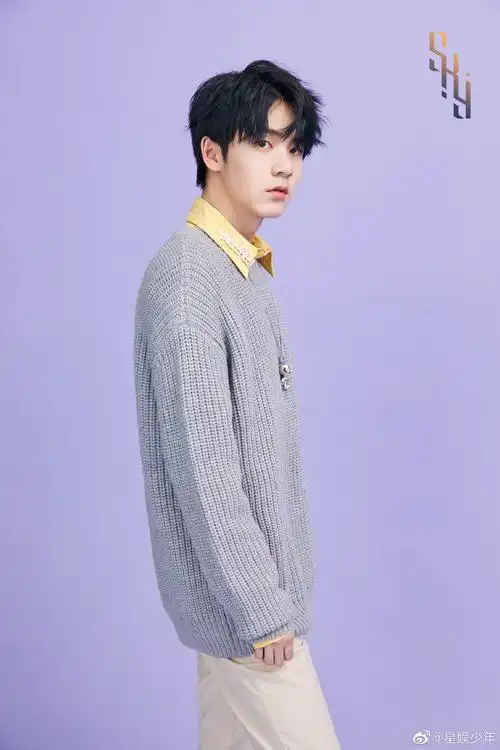 2020.11.08天猫超市直播 郑人予 天猫超市 直播 赞 评论 收藏 更多