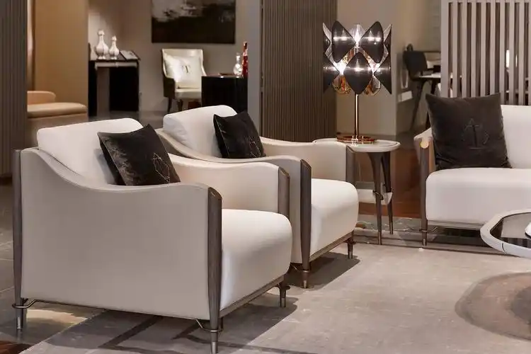 高档客厅真皮沙发,坐拥舒适奢华