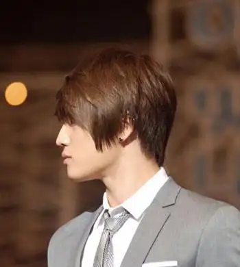 谁有金在中侧脸照片?,我是在中侧脸控.