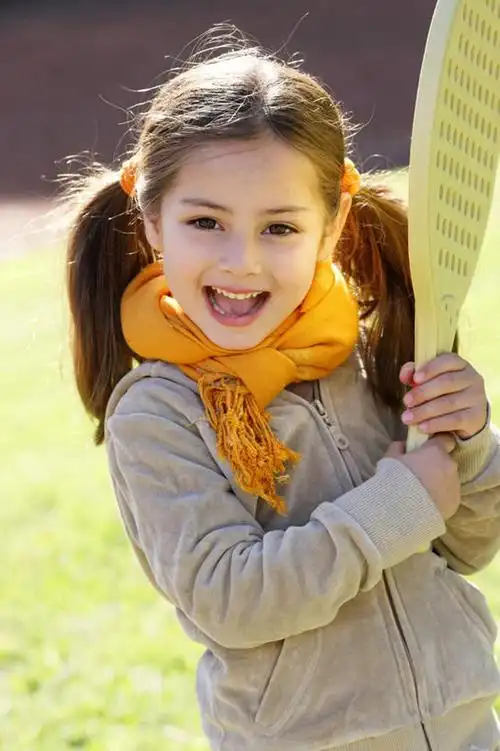 人,握,阴影,服装,模糊,装饰,光线,影子,拿,拿着,注视,休闲装,草,小孩