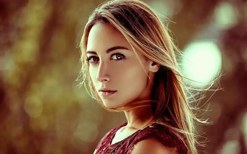 高冷欧美美女性感图片桌面壁纸