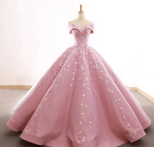 心理测试:选出你认为最美的公主裙?测谁会站在原地一直等你!