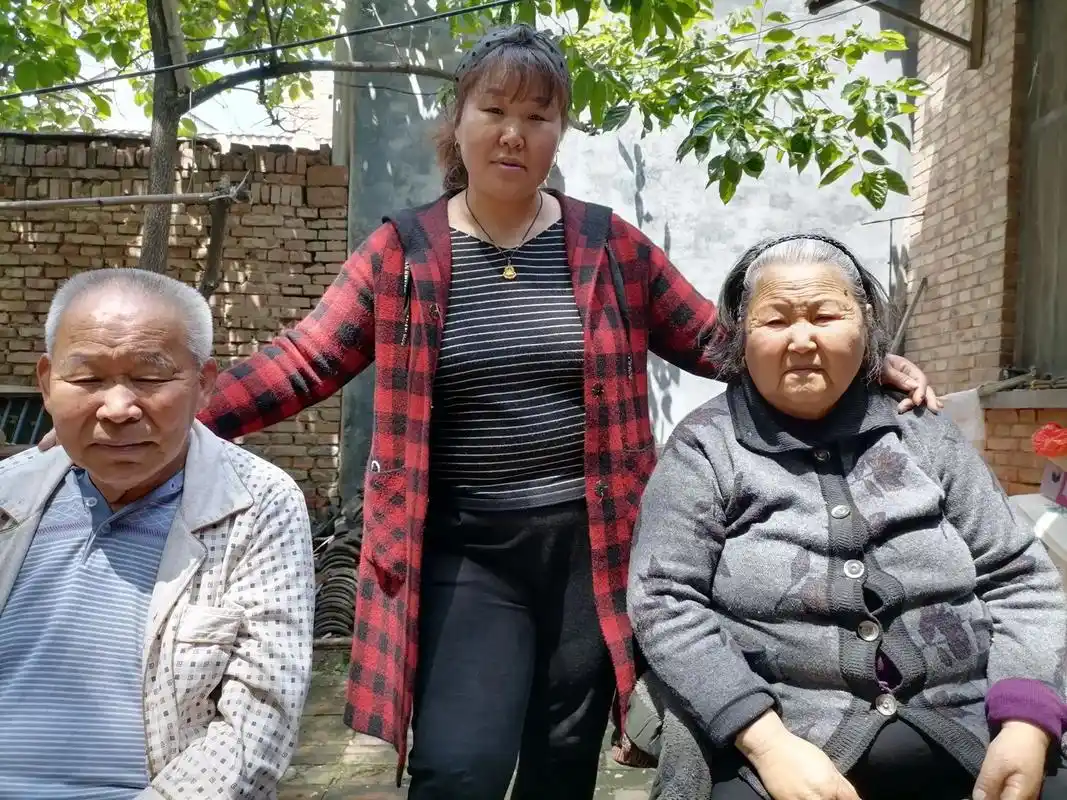 是父亲母给了我一个家,家虽农村,但我无比的温暖 新的一年,希 - 抖音