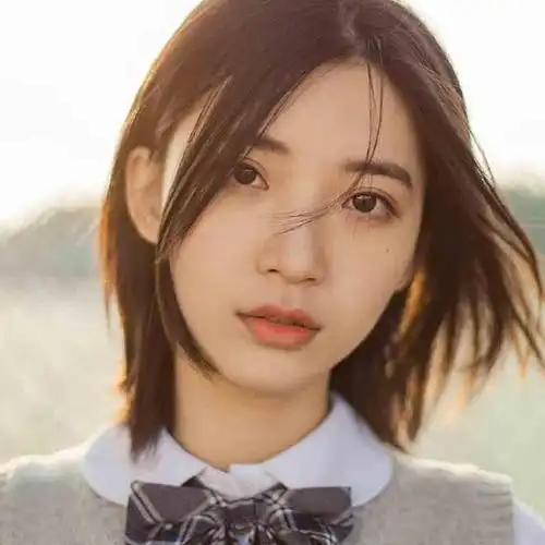 美女头像 相关标签 美女车模漂亮图片清新淡雅美女青春漂亮清新气质