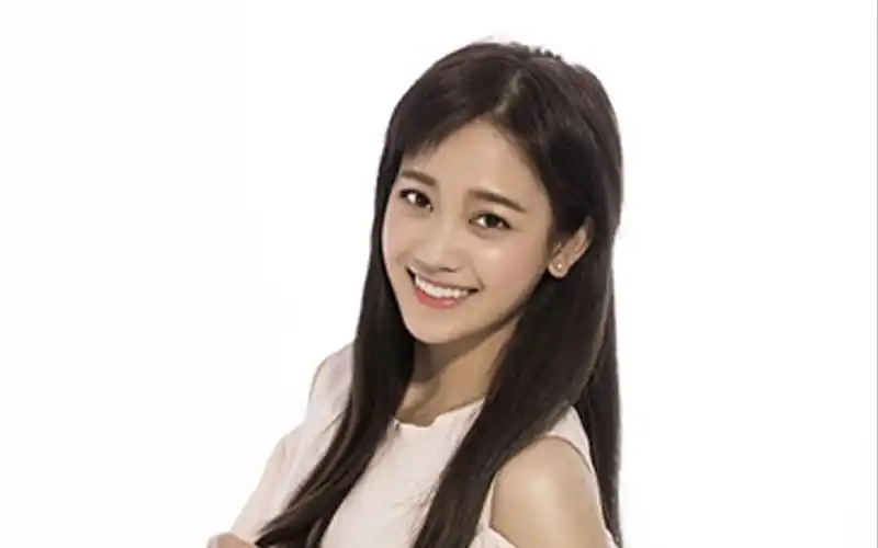 郑湫泓:你永远是那个很萌很可爱的女孩子