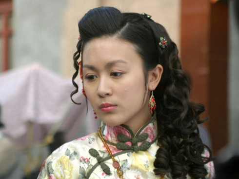 图童星唐宁古装照欣赏最后的格格饰演命运多舛的李开心