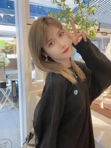 美女艺人朱怡欣迷人美照欣赏好漂亮啊