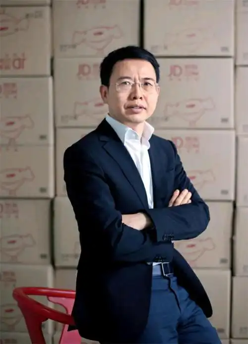 专访京东集团副总裁辛利军:卖得好家电的京东如何卖好服装?