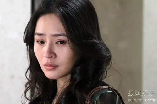 网友看门第力挺于明加取消佟大为关注