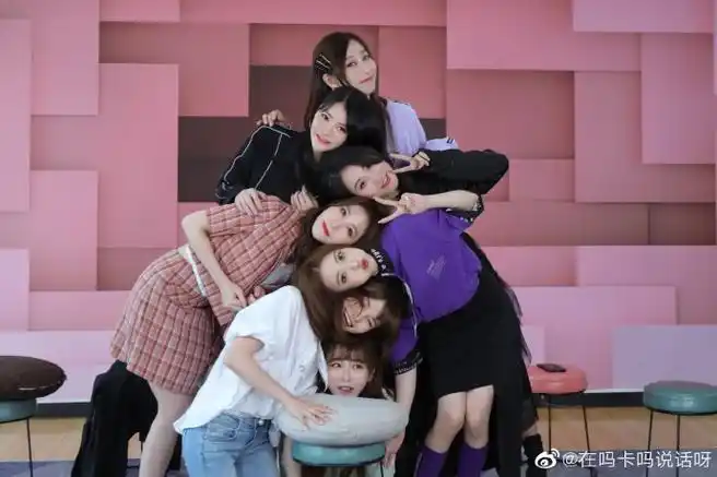 吗卡吗说话呀并带话题#在吗帮爱豆冲事业#转发此条微博@r1se官博snh48