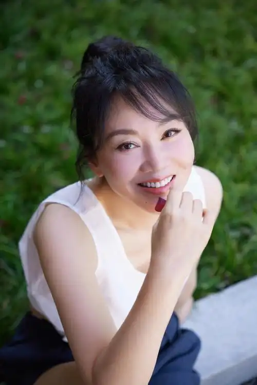 搜狐新闻马拉松##闫妮夏日限定写真