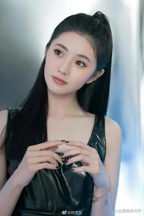 00后小花旦来袭!盘点10位内地00后最美女星,各有千秋