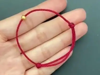 一根线绳就可以做一条好看简单的手绳收缩结可以调节大小的编法 超级