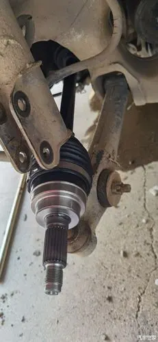 自己动手换半轴总成_北斗星论坛_手机汽车之家