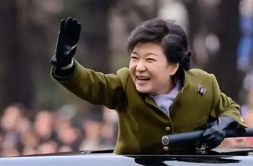 朴槿惠 韩国前总统.这个政治生涯的女人,一生无儿无女,把自 - 抖音