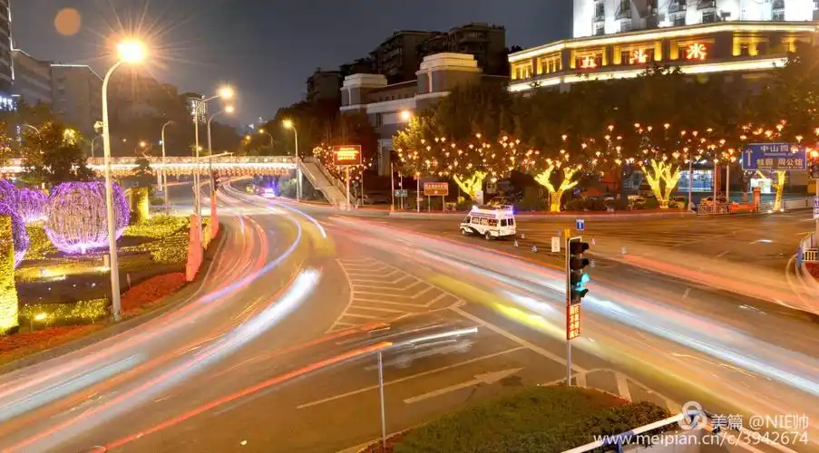 打卡重庆母城中山四路夜景