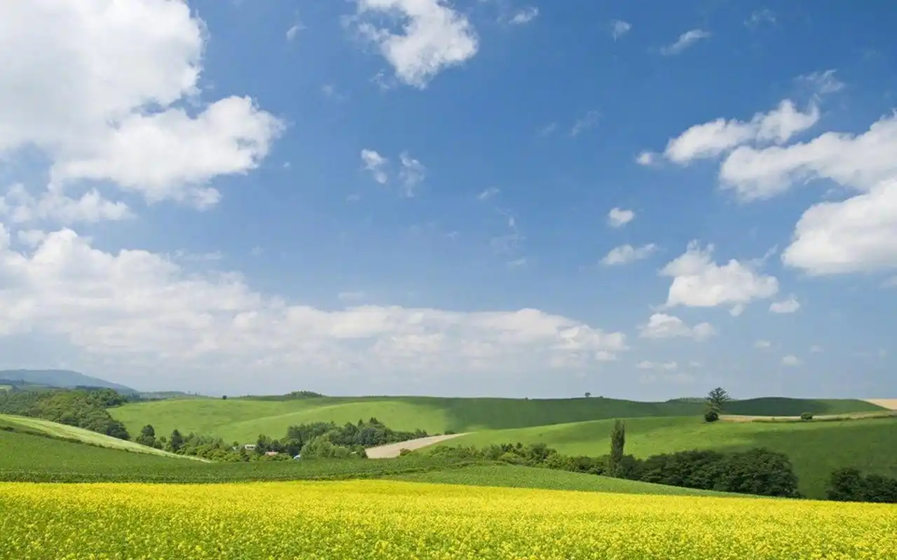 蓝天白云唯美风光图片高清壁纸