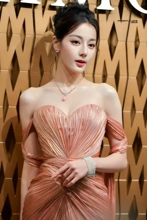 mikimoto全球代言人迪丽热巴##迪丽热巴 金九##迪丽热巴活动