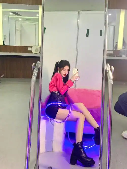 鞠婧祎#08×腿专栏 · 难为我把这些都搜罗起来