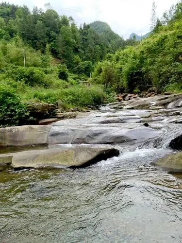 小河流水响叮咚(副本) - 美篇