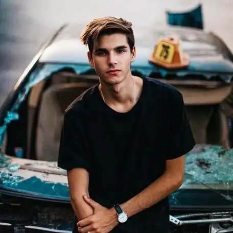 快手头像男生霸气炫酷气场两米八