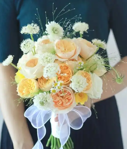 小清新系列朱丽叶玫瑰手捧花