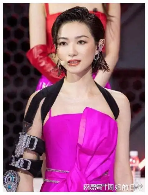 当红明星万茜事业巅峰期生子,生父是谁仍是迷