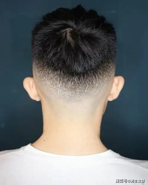 原创夏季男士"最帅气"发型,这11款就够了,剪完清爽,时尚,显精神