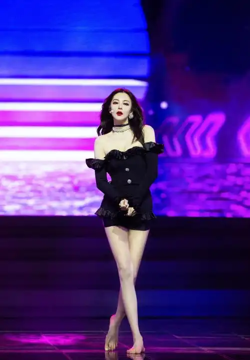 张雨绮乘风破浪的姐姐图片