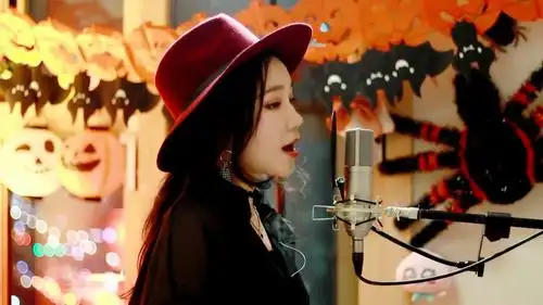 侧颜小姐姐jfla最新翻唱adamlevine的loststars