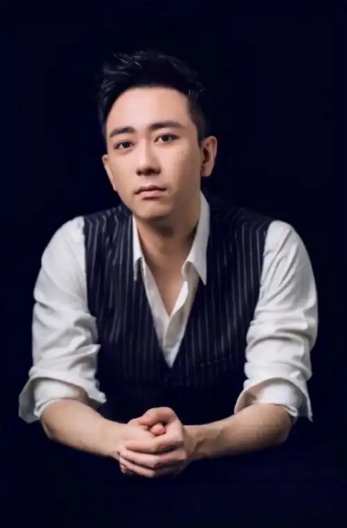 王自健被家暴患上抑郁症的王自健