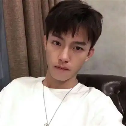 被现实的靡乱乱了心的男人男头像霸气高冷