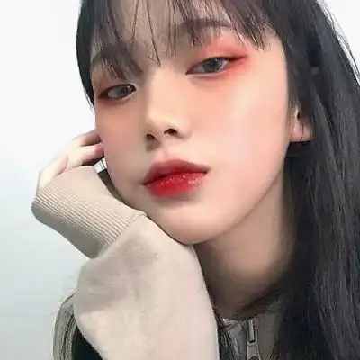 白底真人女生头像 好看高清的头像女高质量ins白底图片_女生头像_头像