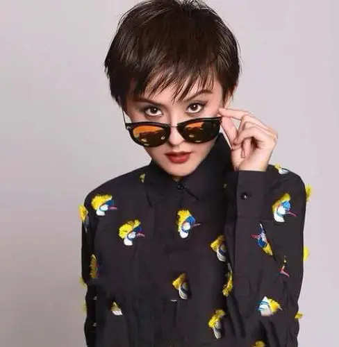 热依扎性感写真图片44