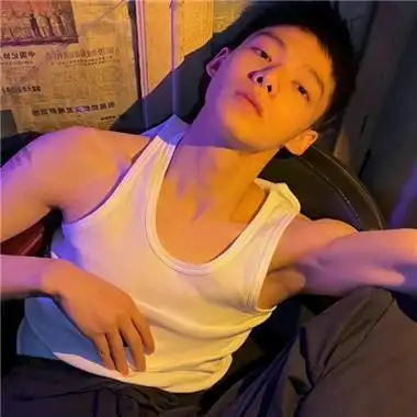 高清气质超级火爆高质量男头像 帅气高冷系优质热门的男头_男生头像