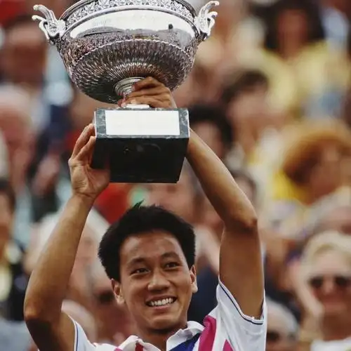 张德培是传奇人物从17岁赢得大满贯冠军到走进名人堂