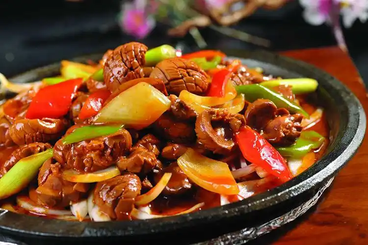 简介:铁板羊腰分类:纵横羊肉  >  民族菜