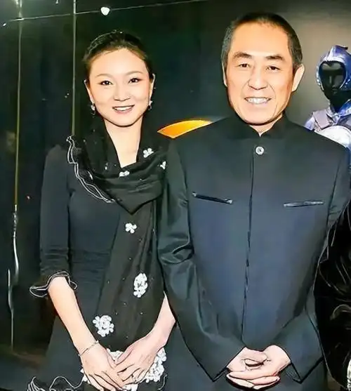 陈婷再惹争议:放弃张艺谋妻子身份认证!背后原因引人猜想