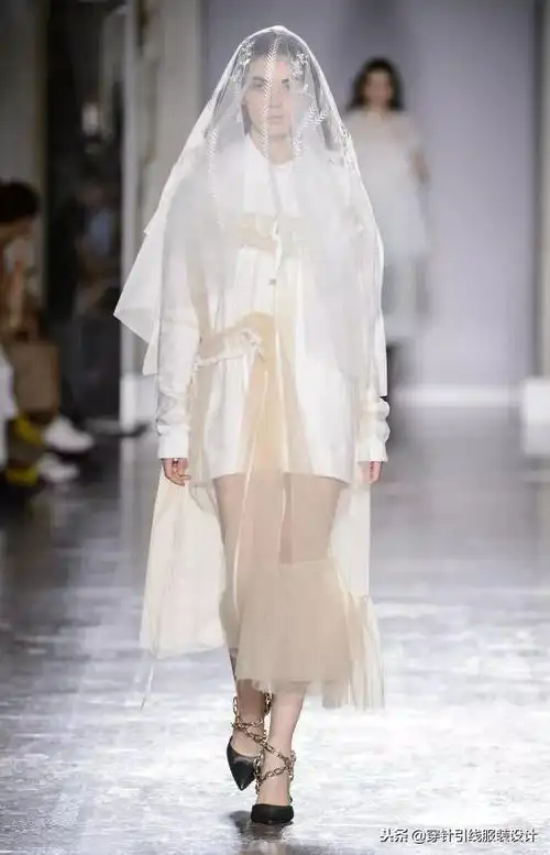 流行趋势|透明薄纱