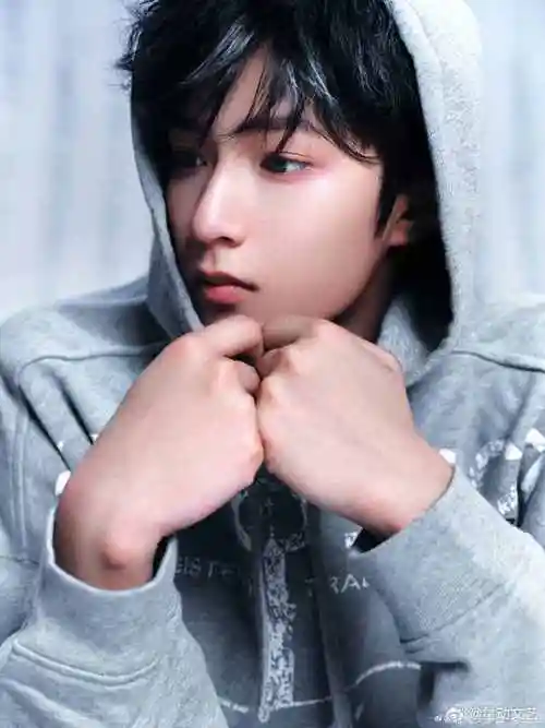 心动住了!#刘耀文新歌写真照