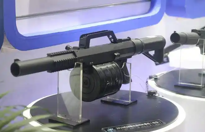 警用电击武器大全等离子体电击枪称霸警界