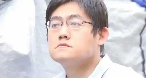 时代峰峻李飞是哪里人