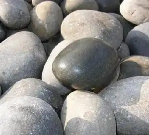 河卵石制砂机是什么工作原理