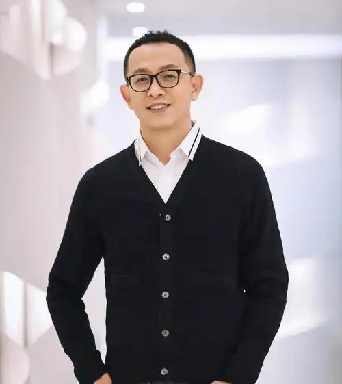 二上央视春晚,三婚三离后要活成倔强的玫瑰|那英|张咪|孙楠_网易订阅