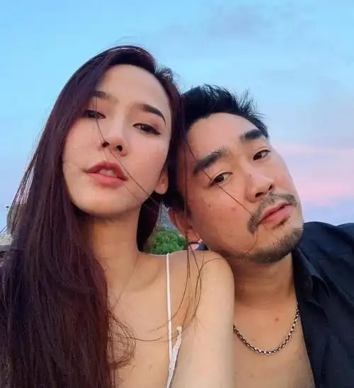 泰星kim送aump礼物被夸赞,aump和男友遭遇陌生粉丝疯狂私信